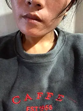 Maymay97 online show from November 2025 06:16:02 AM