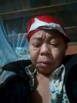 VangLe73 online show from December 2025 10:48:02 PM