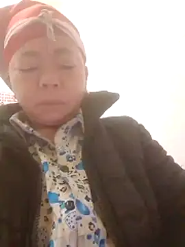 VangLe73 online show from December 2025 11:31:02 PM