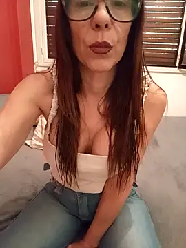 Esmeralda passion online show from October 2025 09:46:02 AM