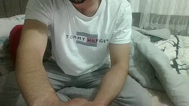 Snapshot of fahr309 chatting on November 2025 08:08:02 PM fahr309 online show from November 2025 08:08:02 PM