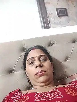 Snapshot of Soniya_Roy chatting on June 2026 02:10:02 PM Soniya Roy online show from June 2026 02:10:02 PM