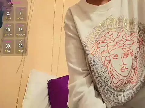 rachelroberts online show from March 2025 02:21:02 PM