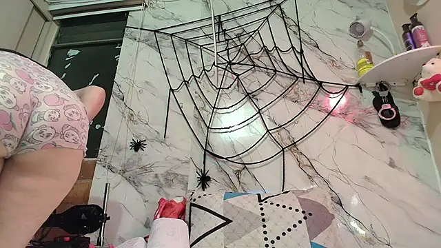 rachelroberts online show from November 2025 08:49:01 AM