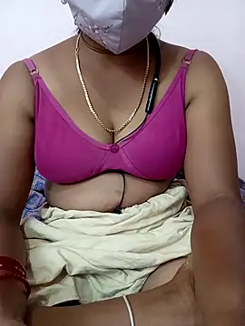 Cute Renuka online show from November 2025 07:02:02 PM