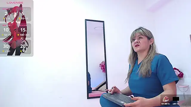 Snapshot of Sophy_Sheikh chatting on September 2025 08:20:01 PM Sophy Sheikh online show from September 2025 08:20:01 PM