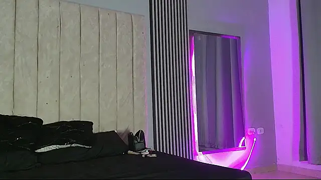 rachell owen online show from October 2025 04:30:01 AM