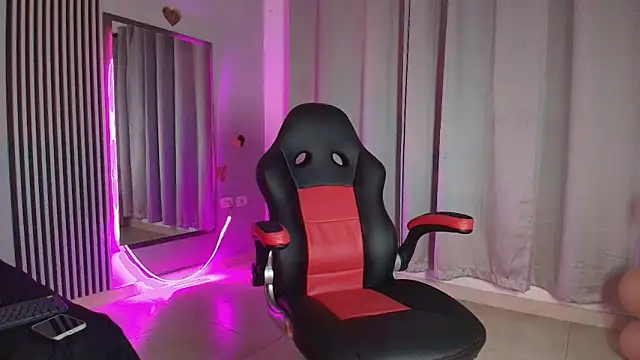 rachell owen online show from November 2025 04:23:02 AM