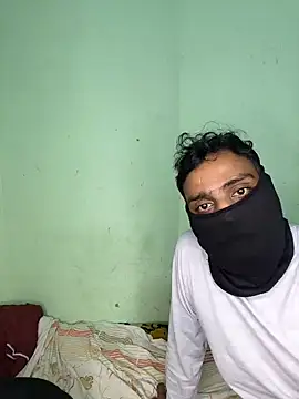 renu 143 online show from November 2025 12:28:01 PM