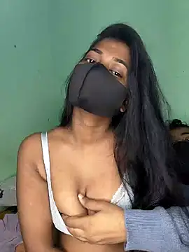 renu 143 online show from November 2025 06:40:01 PM