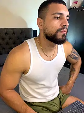 vincentjaxon online show from October 2025 12:15:01 PM