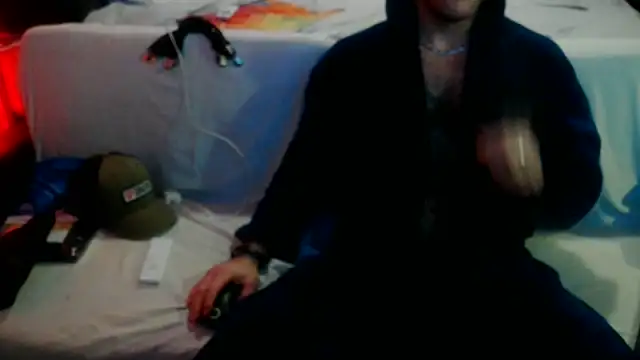 Luv2SuckBWC92 online show from September 2025 05:41:01 AM