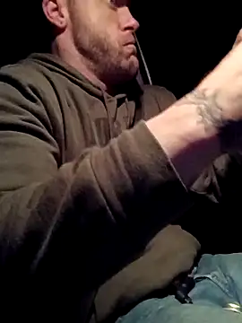 Luv2SuckBWC92 online show from December 2025 12:49:02 AM