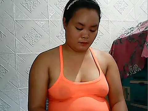 Snapshot of CreamyPussy4uxx chatting on May 2026 12:51:02 AM CreamyPussy4uxx online show from May 2026 12:51:02 AM
