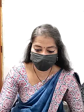 tamil Sigappu Roja online show from April 2026 12:52:01 AM