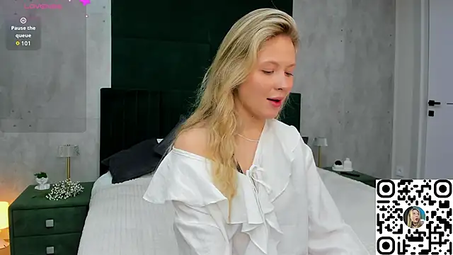 Margo-pvt online show from October 2025 01:41:02 AM