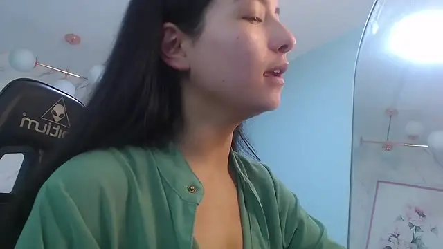 victoria hernandez t  online show from March 2026 01:07:02 PM