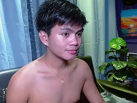 Snapshot of Alexx_143 chatting on March 2026 11:44:02 AM Alexx 143 online show from March 2026 11:44:02 AM