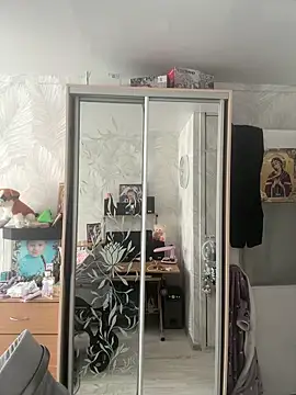 Lolitkoo online show from February 2026 01:34:02 PM