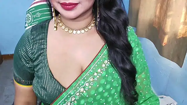 Snapshot of QUEEN_SAKHI- chatting on February 2026 07:46:02 AM QUEEN SAKHI- online show from February 2026 07:46:02 AM