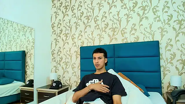 Marcus Jeron online show from September 2025 10:46:02 PM