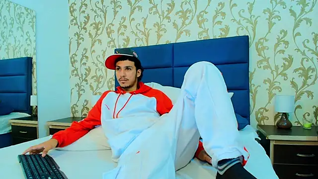 Marcus Jeron online show from November 2025 12:11:02 AM