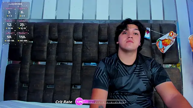 Snapshot of EmilyANDrew_ chatting on September 2025 04:50:01 AM EmilyANDrew online show from September 2025 04:50:01 AM