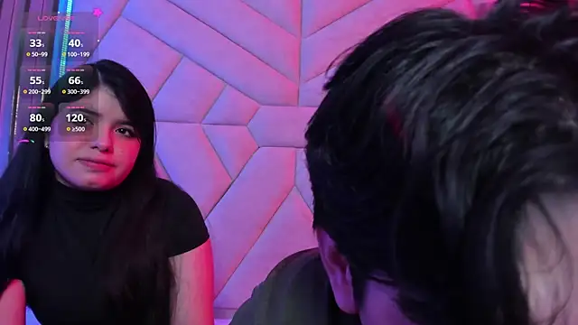 Snapshot of EmilyANDrew_ chatting on November 2025 05:18:02 AM EmilyANDrew online show from November 2025 05:18:02 AM