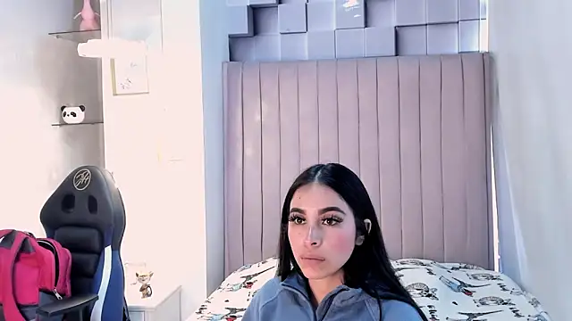 CandySays online show from October 2025 12:15:02 PM