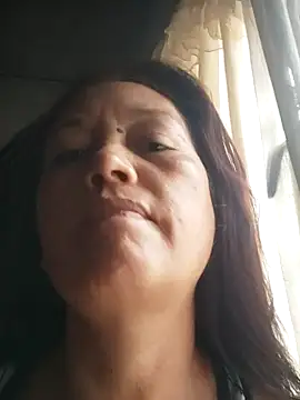 marinita13 online show from October 2025 11:55:01 AM