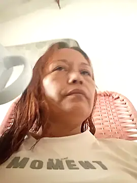 Snapshot of marinita13 chatting on April 2026 02:01:02 PM marinita13 online show from April 2026 02:01:02 PM
