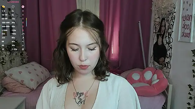 Snapshot of LanaRoselle chatting on February 2026 09:57:02 PM LanaRoselle online show from February 2026 09:57:02 PM