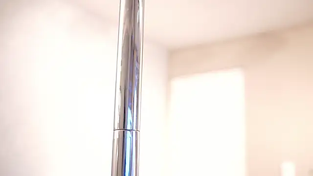 Ariaa Isabell online show from October 2025 06:28:02 PM