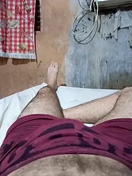 NAUFRAGO 17CM online show from October 2025 12:38:01 AM