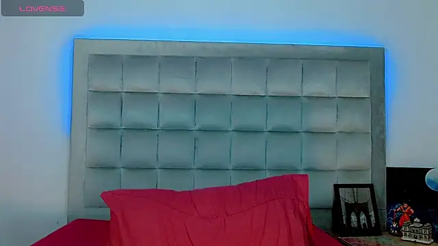 AmazingMistressNathy online show from November 2025 04:40:01 AM