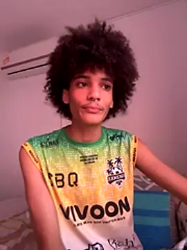 Max Rain online show from December 2025 12:14:01 PM