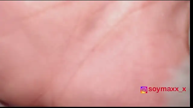 Max Rain online show from February 2026 06:50:01 PM