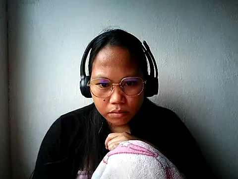 Snapshot of SpankyMyAss69 chatting on February 2026 02:30:01 AM SpankyMyAss69 online show from February 2026 02:30:01 AM