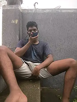 tamilnomad69 online show from October 2025 01:13:01 AM