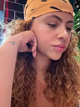 Chloe Leaozinho online show from March 2026 05:09:02 PM