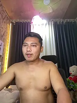 BicuriousExploer online show from November 2025 11:48:02 PM