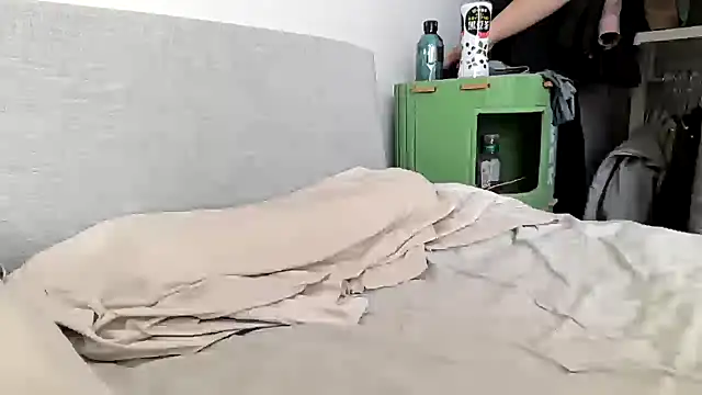 Bytheway0122 online show from November 2025 04:34:02 AM