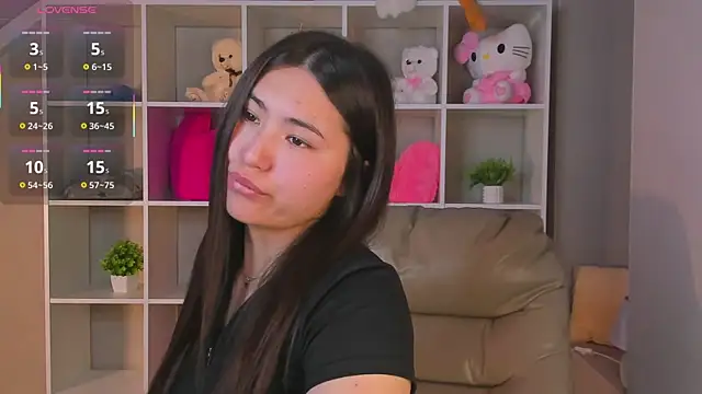 Megan Williamms online show from September 2025 08:25:02 AM