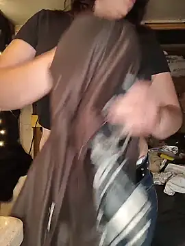 Snapshot of Britania666 chatting on February 2026 05:25:01 AM Britania666 online show from February 2026 05:25:01 AM