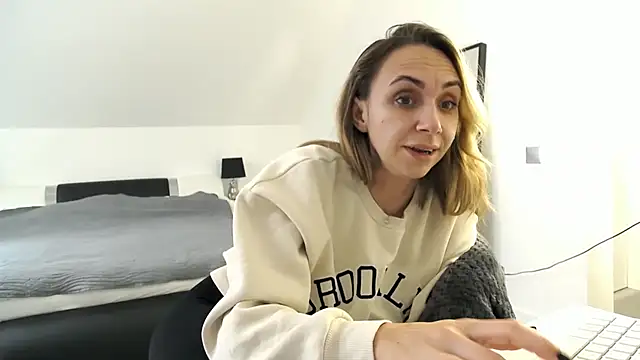 ArabianMalikah online show from February 2026 10:46:01 AM