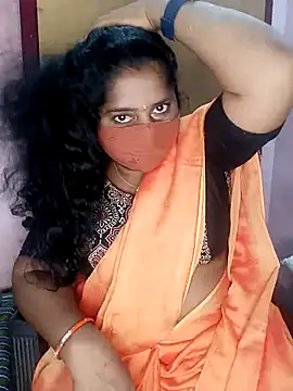 Jessi 25 online show from October 2025 05:53:01 PM