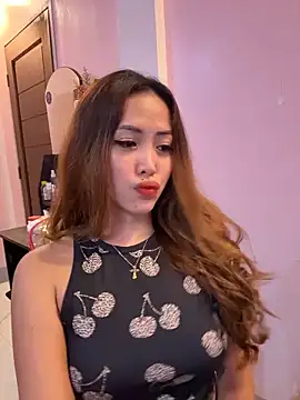 Serenaa rabbit online show from November 2025 04:18:02 PM