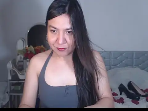 stellahugeX online show from September 2025 06:19:02 PM