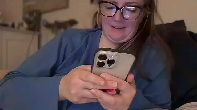 PefectNipz online show from November 2025 12:33:01 AM