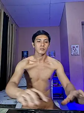 darryl hugecok online show from April 2026 04:48:02 PM